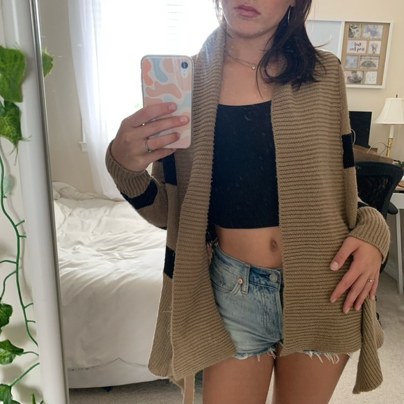 Brown & Black Striped Cardigan 🤎 - Picture 2 of 4